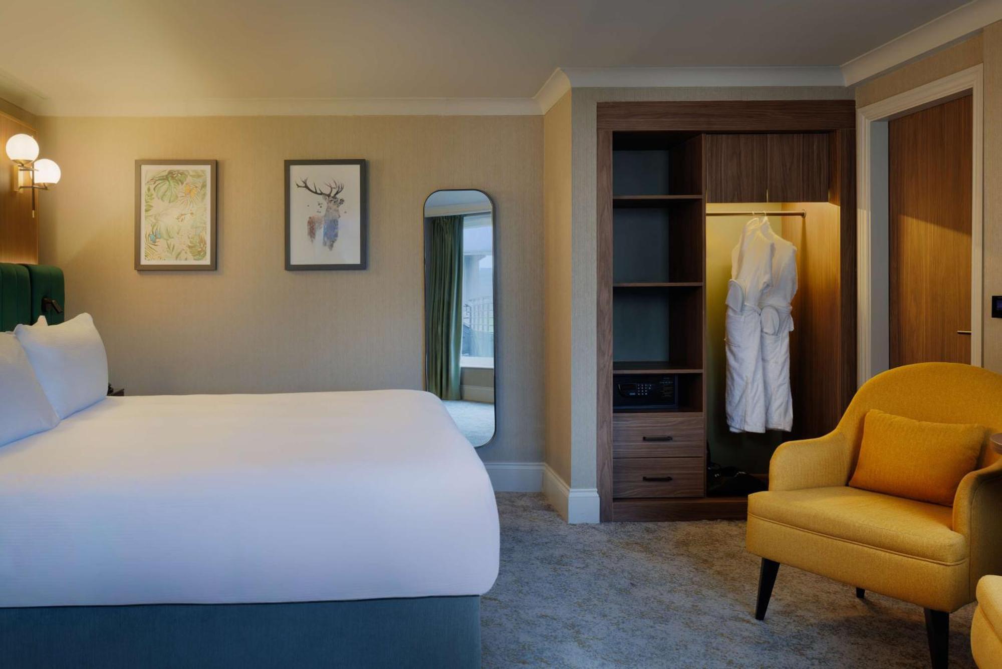 Doubletree By Hilton Belfast Templepatrick Hotel Bagian luar foto