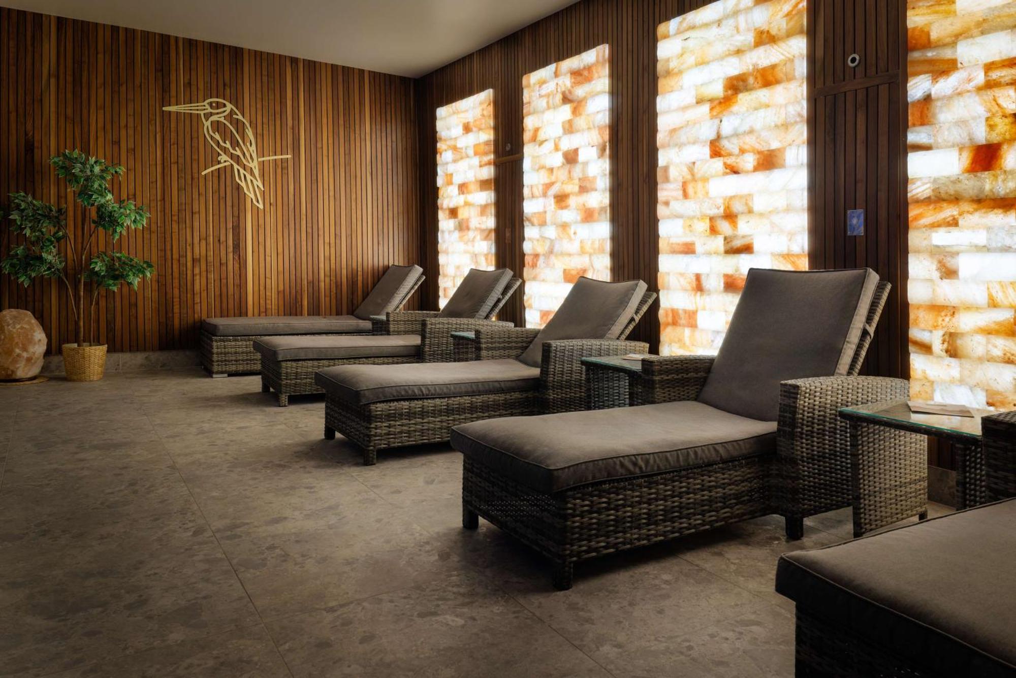 Doubletree By Hilton Belfast Templepatrick Hotel Bagian luar foto