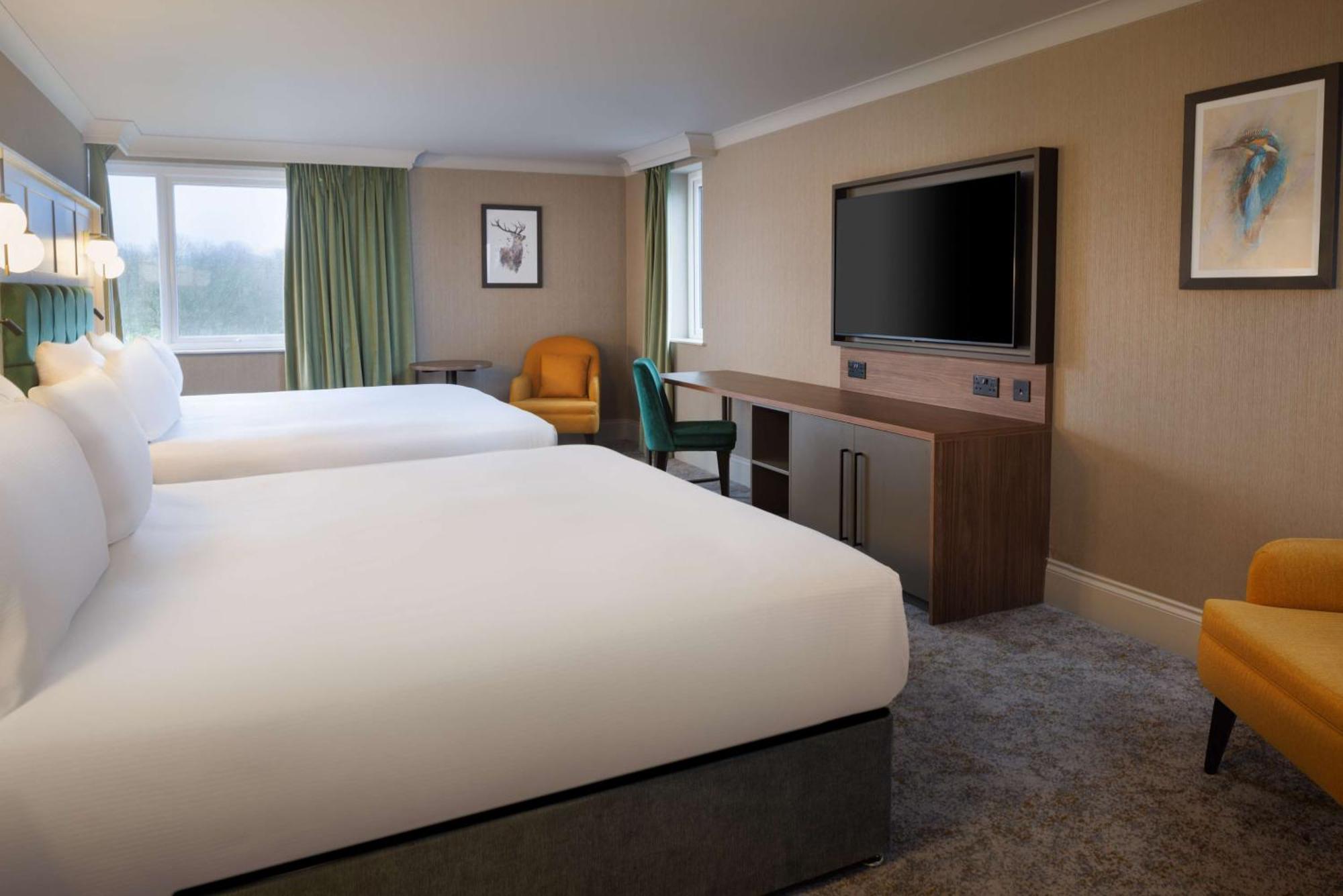 Doubletree By Hilton Belfast Templepatrick Hotel Bagian luar foto