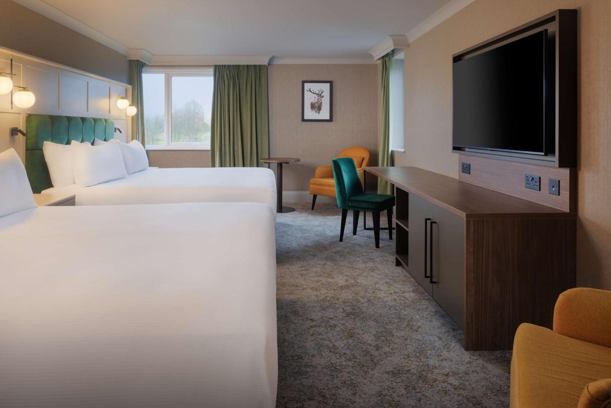 Doubletree By Hilton Belfast Templepatrick Hotel Bagian luar foto