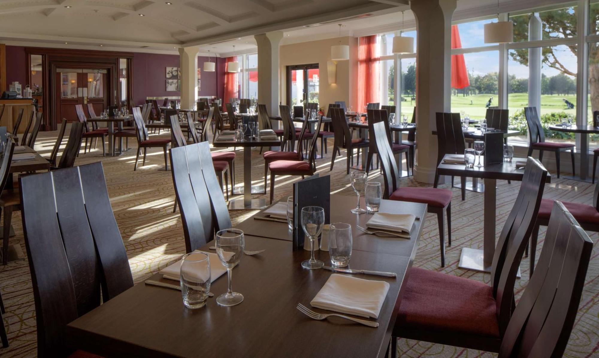 Doubletree By Hilton Belfast Templepatrick Hotel Bagian luar foto